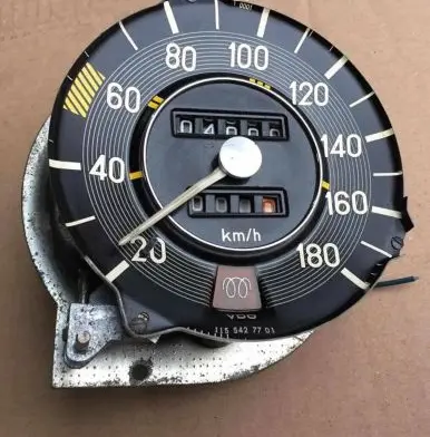 Mercedes-Benz COMPAKT W115 Speedometer (instrument cluster)