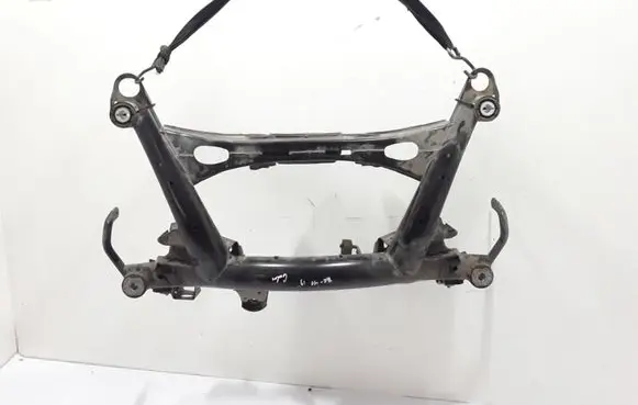 Volvo XC40 Rear axle beam 32221344