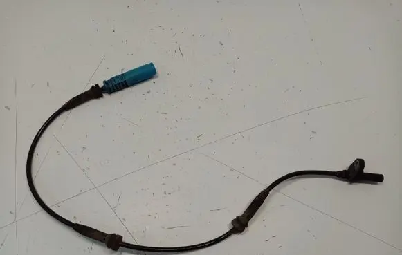 BMW 5 E60 E61 ABS brake wheel speed sensor 61126908705 34526771702 34526760045