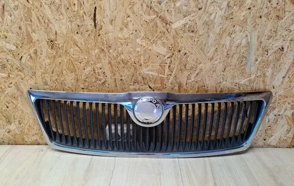 Skoda Octavia Mk2 (1Z) Front grill 11391300