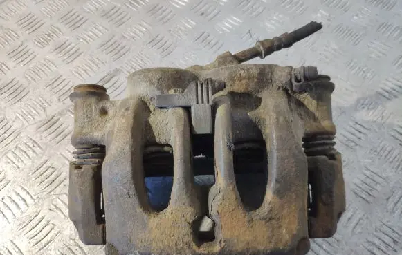Mercedes-Benz Sprinter W906 Front brake caliper