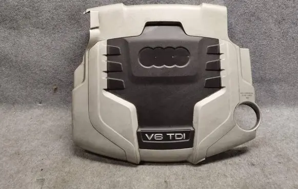 Audi A5 8T 8F Engine cover (trim) 059103925AQ