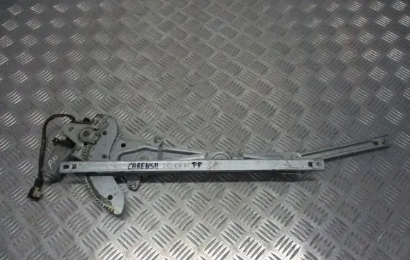 KIA Carens II Front door window regulator with motor
