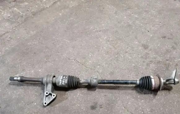 Suzuki SX4 Front driveshaft