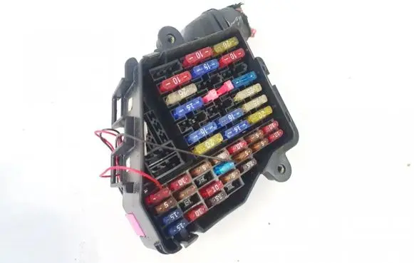 Volkswagen Golf IV Fuse box set 8d1941824