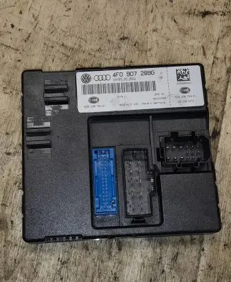 Audi A6 S6 C6 4F Light module LCM 4F0907289G 5DK00876221