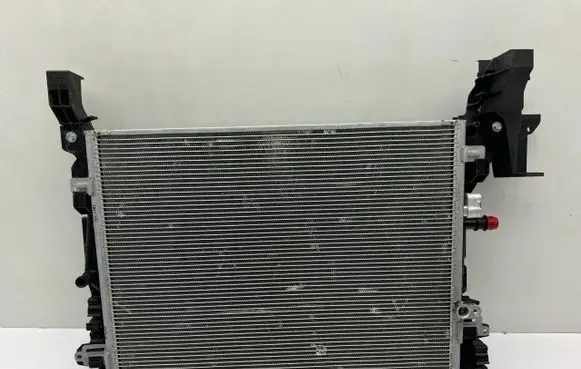Renault Zoe Radiator set 921007736R
