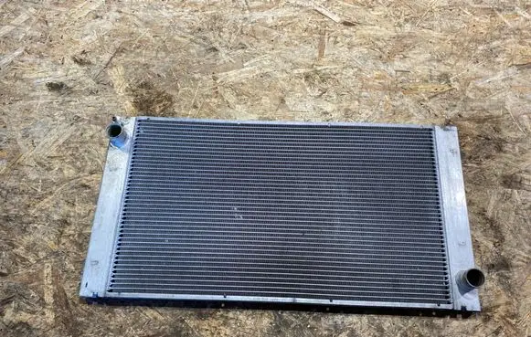Mini One - Cooper Coupe R56 Coolant radiator 