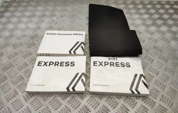 Renault Express Owners service history hand book 
