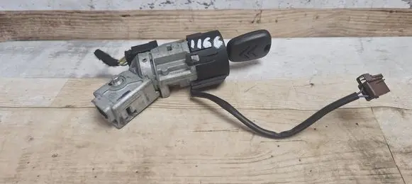 Citroen C4 I Ignition lock N0502073 9649781080 96497810