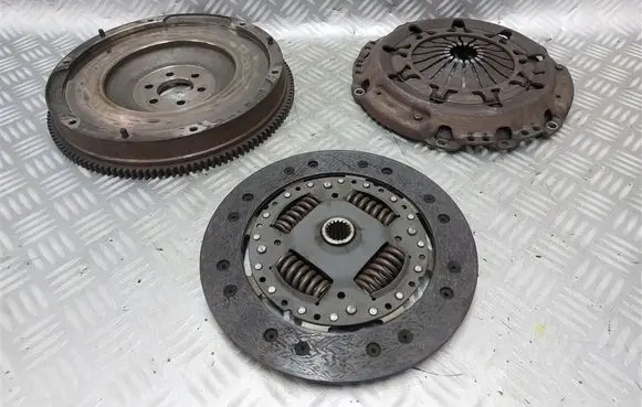 Citroen C3 Picasso Clutch set kit 9639780410