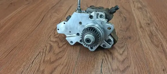 Renault Espace IV Fuel injection high pressure pump 0445010099