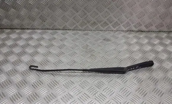 Seat Ibiza III (6L) Front wiper blade arm 6L1955409B
