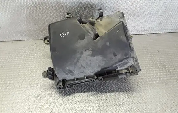 Opel Signum Air filter box