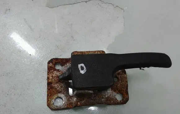 Front door interior handle