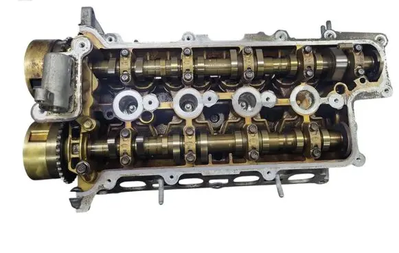 Hyundai Tucson TL Engine head 221112B770