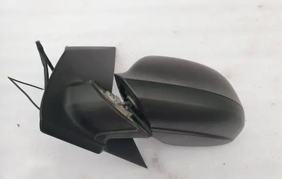 Front door electric wing mirror