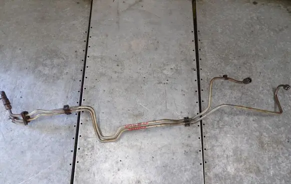 Jeep Grand Cherokee (WJ) Gearbox oil cooler pipe/hose 