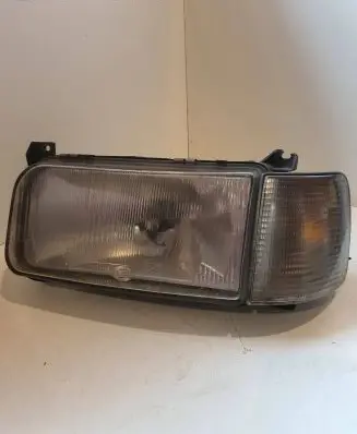 Volkswagen PASSAT B3 Headlight/headlamp 13347900