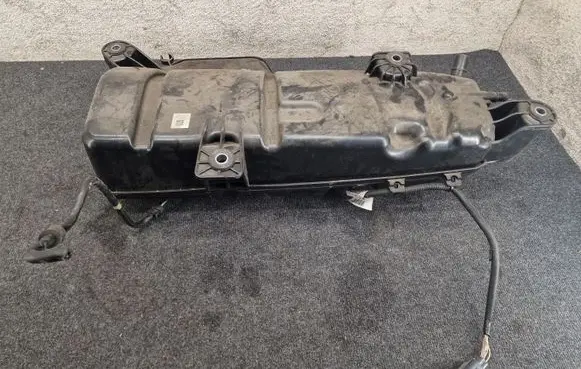 Land Rover Range Rover Evoque L551 AdBlue liquid reservoir K8D25J228AB FPLA5J229AC K8D214407