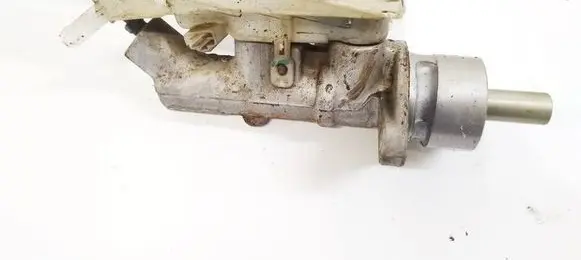 Toyota Avensis T250 Master brake cylinder 