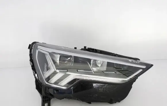 Audi Q3 F3 Headlight/headlamp