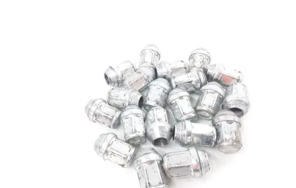 Subaru Impreza IV Nuts/bolts 