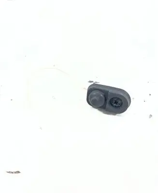 Suzuki Vitara (LY) Front door sensor 