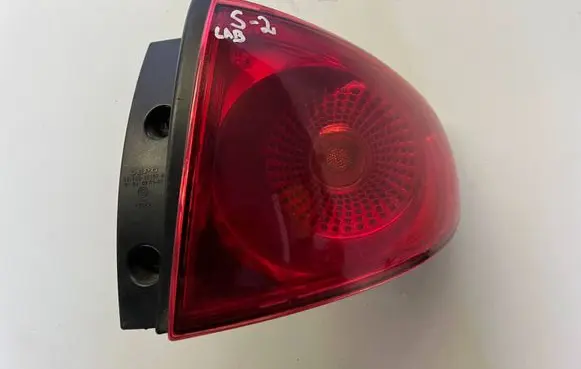 Seat Altea Rear/tail lights 084451915R 5P0945112F9B9 5P0945112