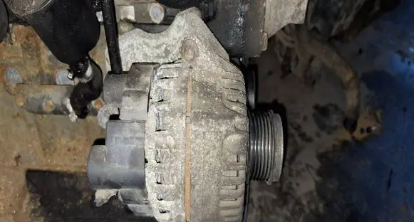 Opel Meriva A Generator/alternator TG9S015 2542851B