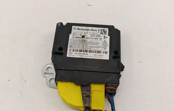 Mercedes-Benz GLA W156 Airbag control unit/module A1179001702