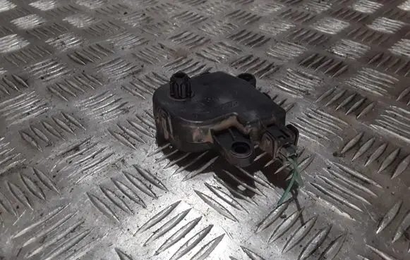 Chrysler Pacifica Air flap motor/actuator 04885465AAC