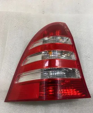 Mercedes-Benz C W203 Rear/tail lights UL03313L