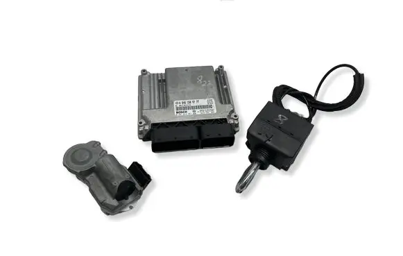 Mercedes-Benz CLC CL203 Engine ECU kit and lock set A6461509777 A2095453908