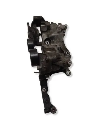 Toyota Proace Generator/alternator bracket 9804333180