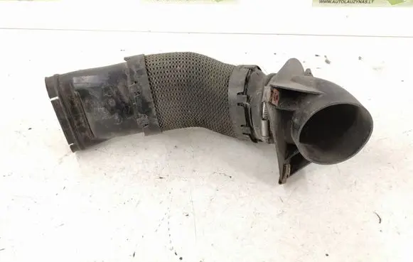 Mercedes-Benz G W461 W463 1st Gen Air intake duct part A6420904137 6420904137