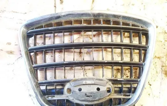 Subaru B9 Tribeca Front grill 91122xa10a 91122-xa10a