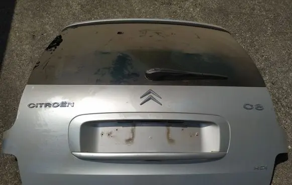 Citroen C8 Tailgate/trunk/boot lid pilkas