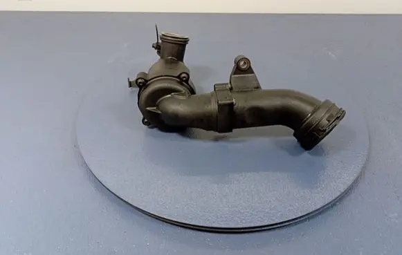 Intake resonator
