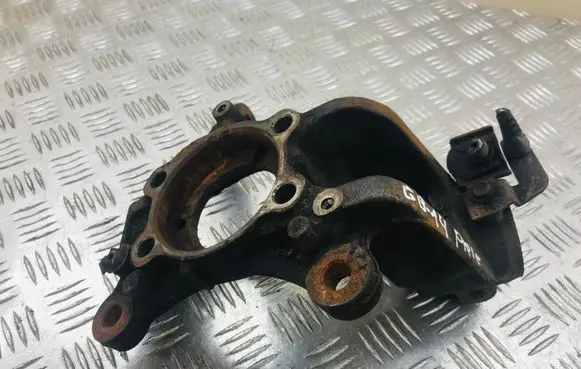 Volkswagen Touran I Front wheel hub spindle knuckle 1K0407256A