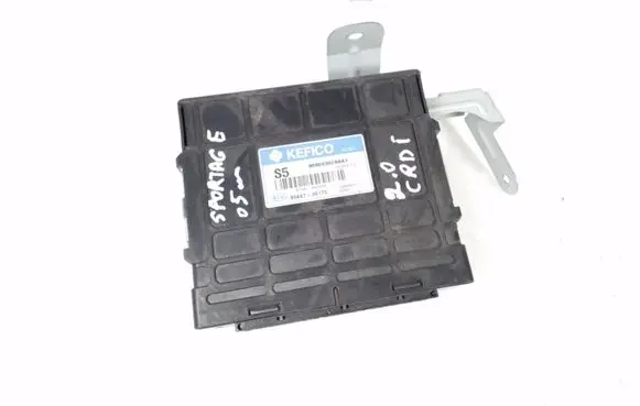 KIA Sportage Gearbox control unit/module 9544739175
