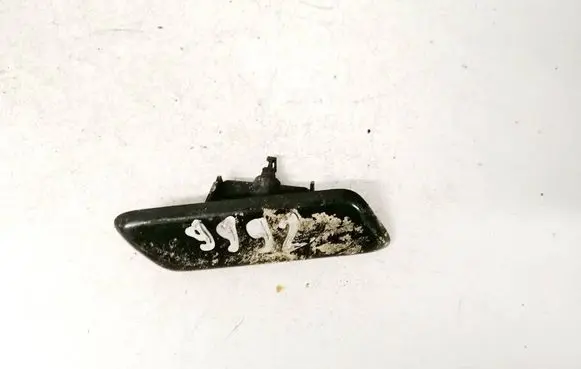 Toyota RAV 4 (XA30) Headlight washer spray nozzle cap/cover 78504