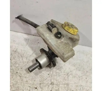 Volkswagen Transporter - Caravelle T4 Master brake cylinder 03350882892