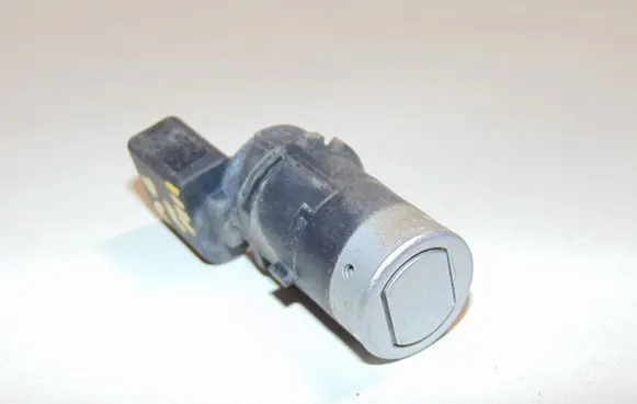 Audi A6 S6 C5 4B Parking PDC sensor 4B0919275C 4B0919275B
