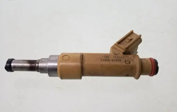 Toyota Corolla E140 E150 Fuel injector 232500T020 130032524