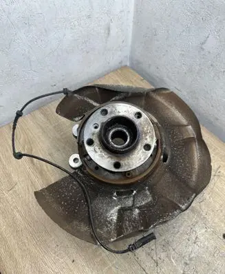 BMW 7 F01 F02 F03 F04 Rear wheel hub 6797448 R02701 ATS17
