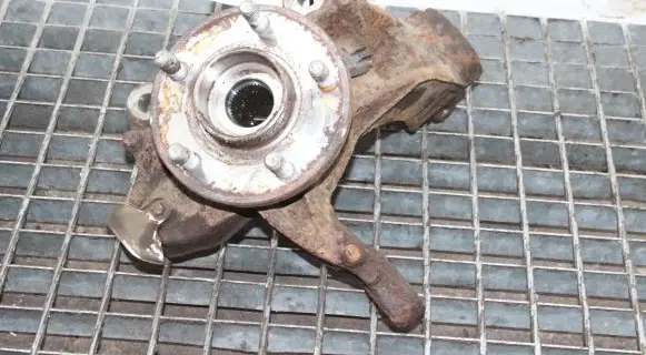 Ford Mondeo MK IV Front wheel hub