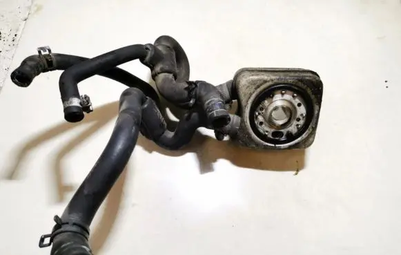 Engine oil radiator