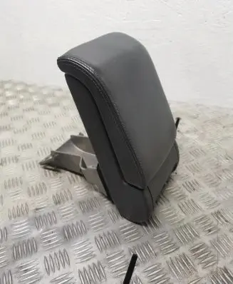 Opel Vectra C Armrest 1045579 13107550