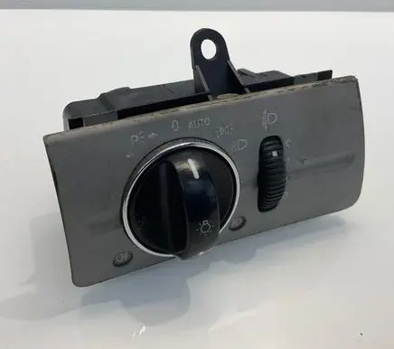 Light switch